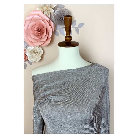 New! REISS Isla Metallic Knit One Shoulder Top - Picture 5 of 12